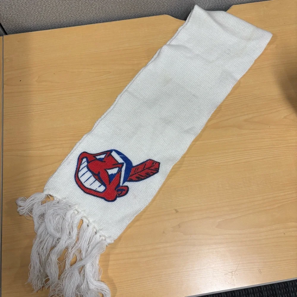 Vintage Cleveland Indians Scarf Chief Wahoo MLB 90s. The Tribe